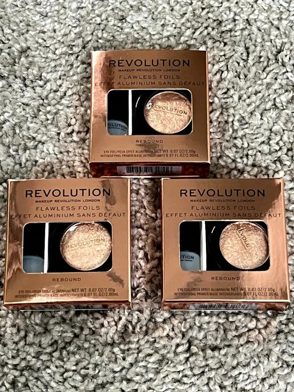 Revolution Flawless Foils Rebound Eyeshadow and Primer Set 3 Pack